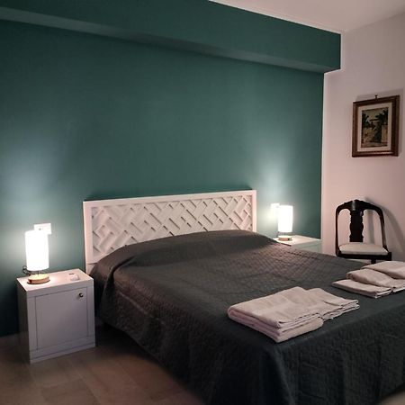 D&P Suites 1 Salemi Buitenkant foto
