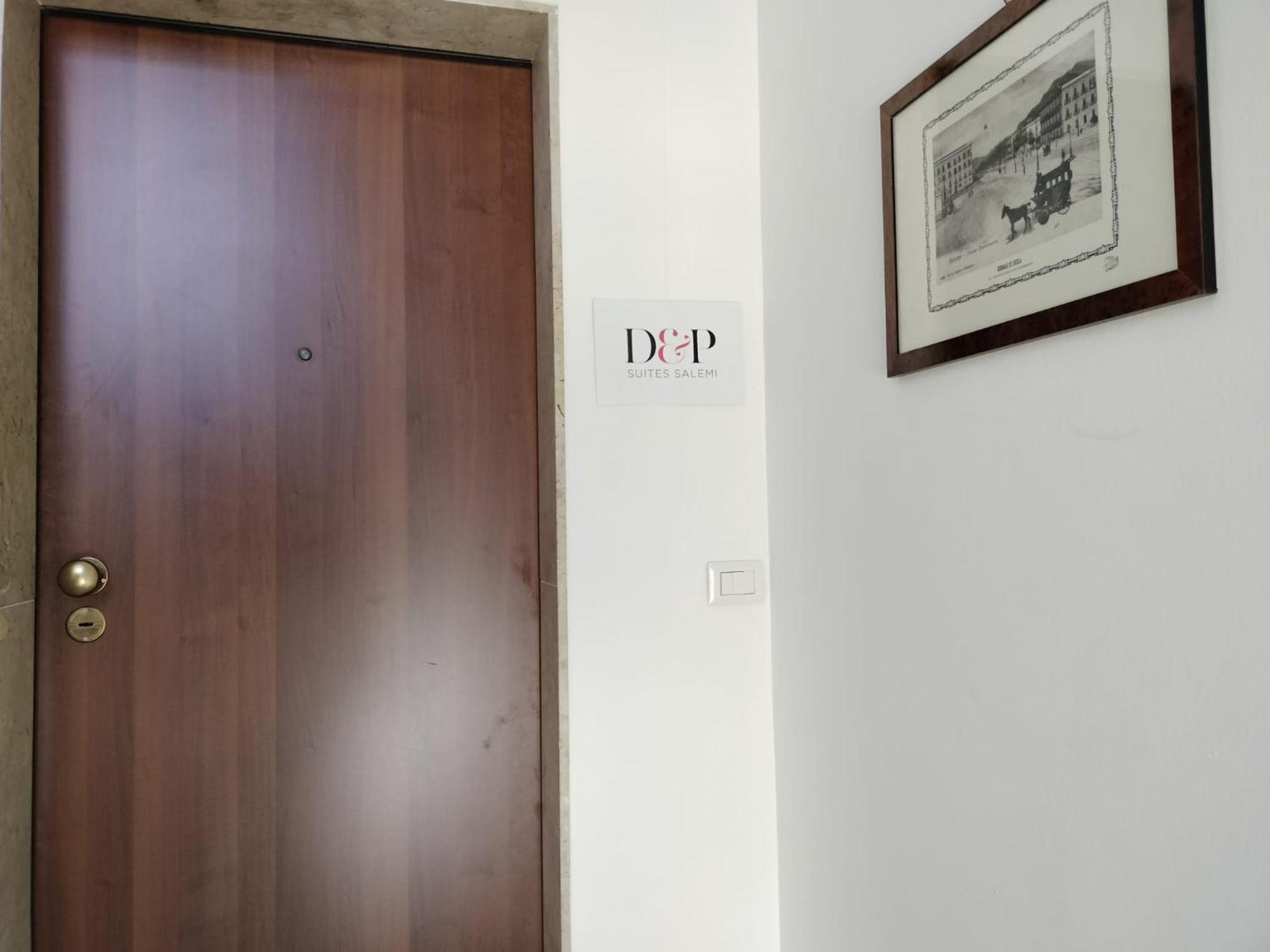 D&P Suites 1 Salemi Buitenkant foto